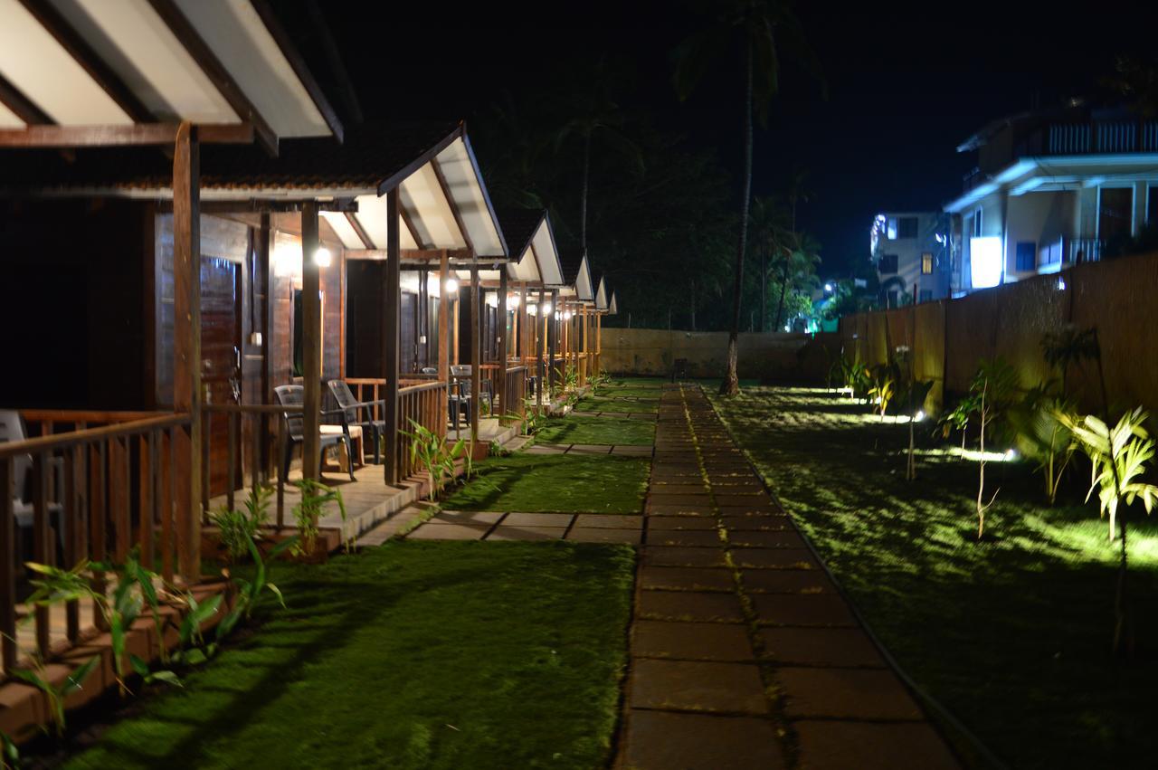 Ciiroc Hotel Morjim Exterior foto