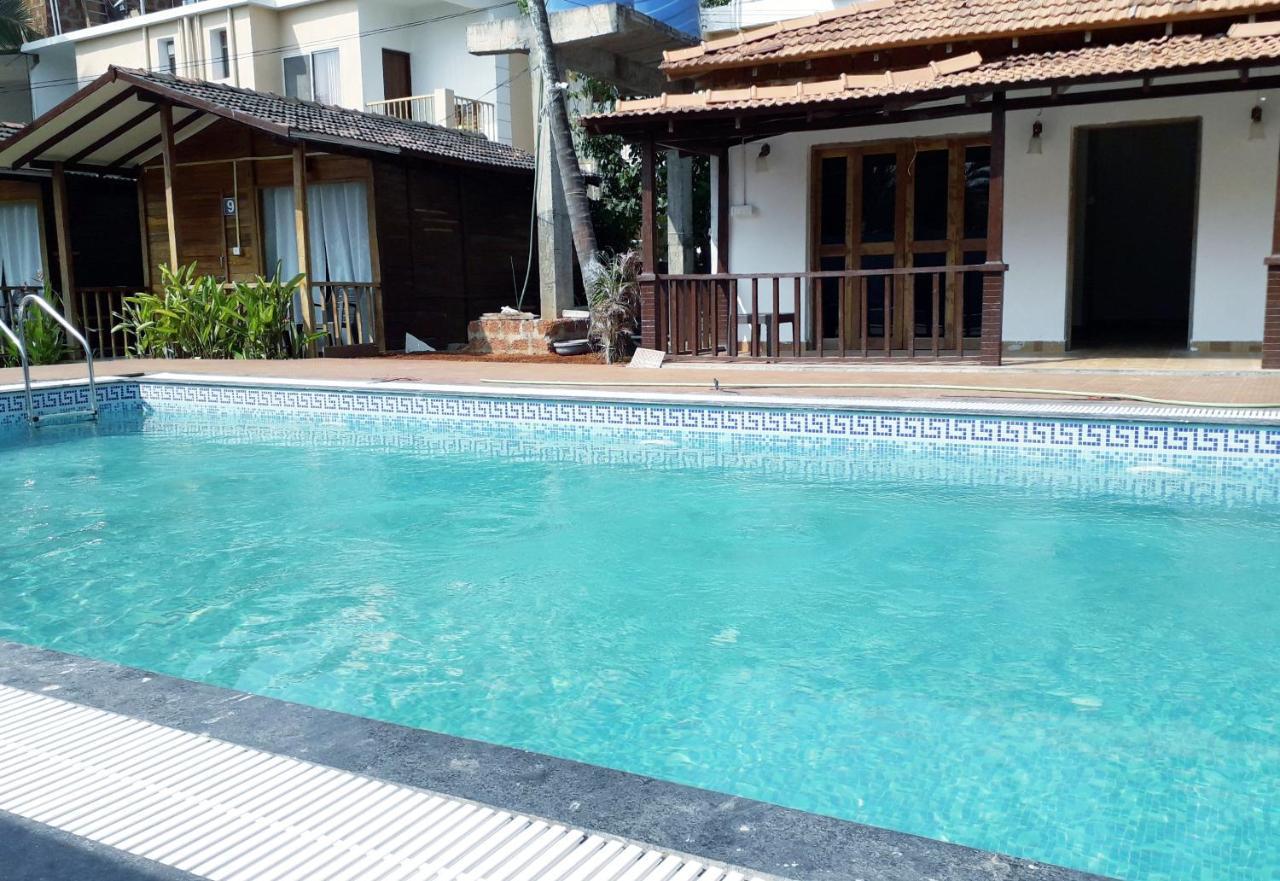 Ciiroc Hotel Morjim Exterior foto